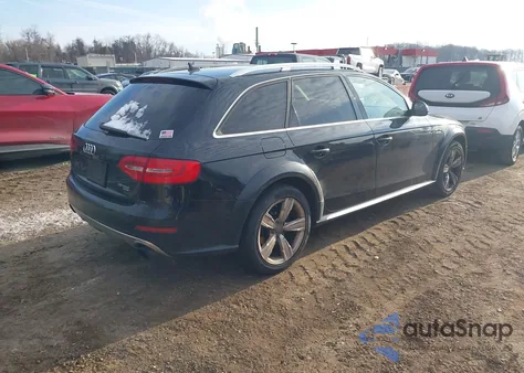 2015 Audi Allroad 2.0T Premium z USA, uszkodzony, nr VIN WA1UFAFL7FA055646